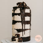 Load image into Gallery viewer, Chocolate Addict - Cakes &amp; Dessert Bars
